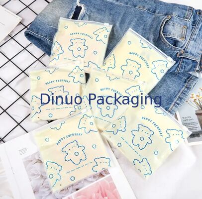 پاکت بازپرداخت قابل آبپاش CPE Zipper Bag Plastic Storage Pouch برای بسته بندی لوازم الکترونیکی آرایشی