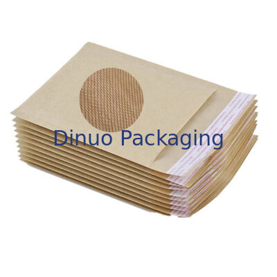 چاپ 6 رنگ Paper Cushioning Mailer مطابق با USPS و استانداردهای حامل حمل و نقل بسته بندی محافظ است که تحویل ایمن محصولات را تضمین می کند.